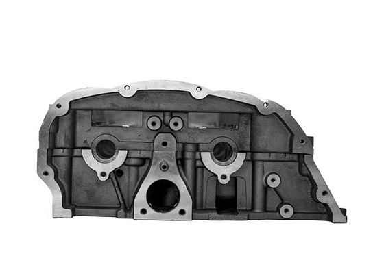 FORD Car Engine Cylinder Head 1099947 1333272 1701911