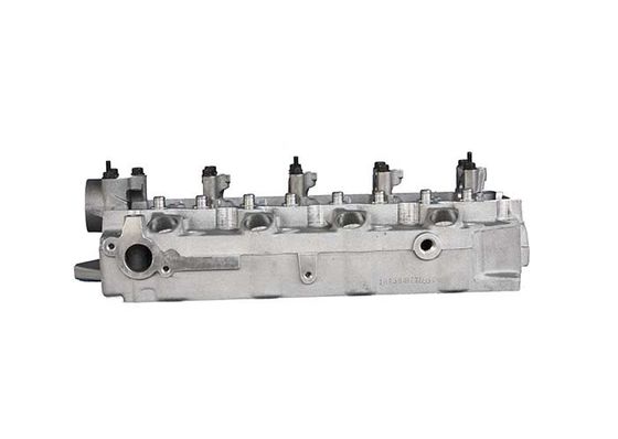 HYUNDAI D4BH 4D56T 4D56TD Car Engine Cylinder Head MD303750 MD348983 MD351277