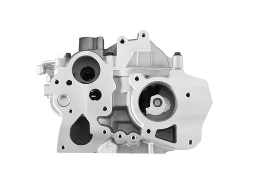OEM 110417248R 4400855 4420422 Cylinder Head For Renault Megane Trafic