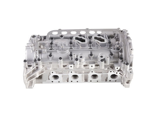 OEM 110417248R 4400855 4420422 Cylinder Head For Renault Megane Trafic