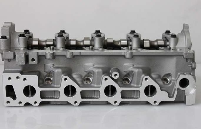 D4eb Rocker Car Engine Accessories Complete Cylinder Head For Hyundai D4EB High ...